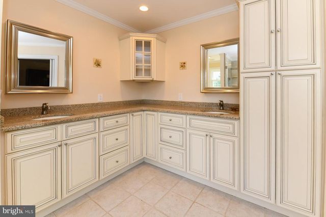 106 KIRSCHLING DR, Swedesboro, NJ 08085