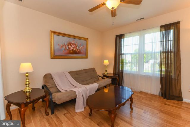 106 KIRSCHLING DR, Swedesboro, NJ 08085