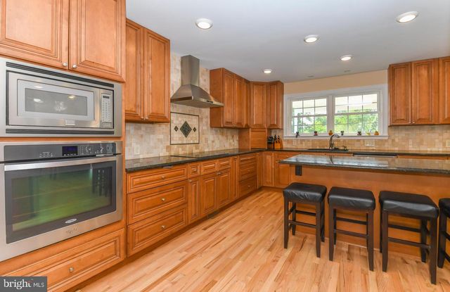 106 KIRSCHLING DR, Swedesboro, NJ 08085