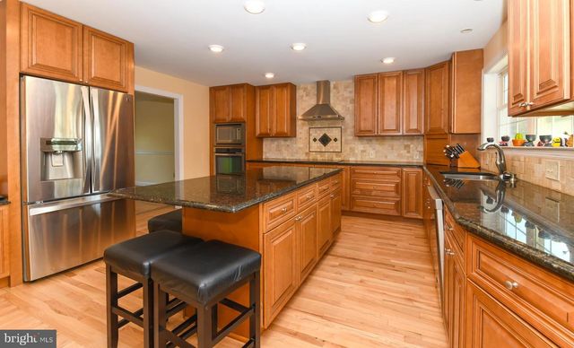 106 KIRSCHLING DR, Swedesboro, NJ 08085