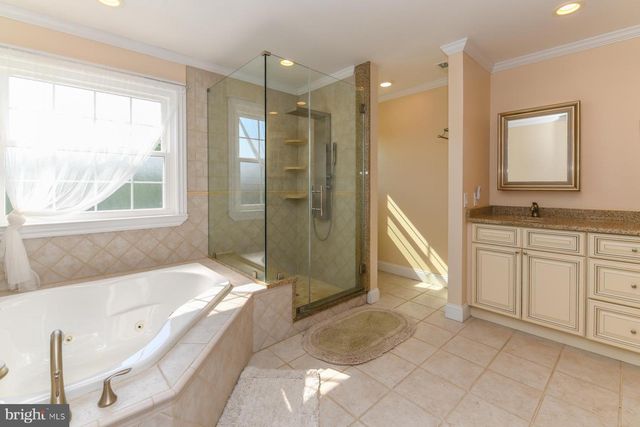 106 KIRSCHLING DR, Swedesboro, NJ 08085