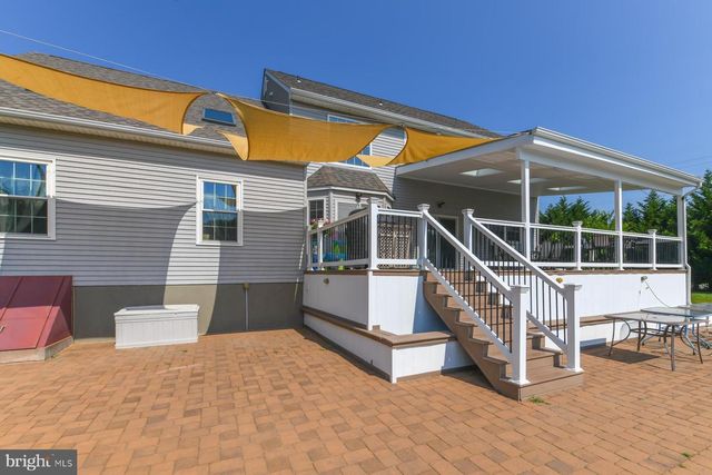 106 KIRSCHLING DR, Swedesboro, NJ 08085