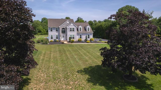 106 KIRSCHLING DR, Swedesboro, NJ 08085