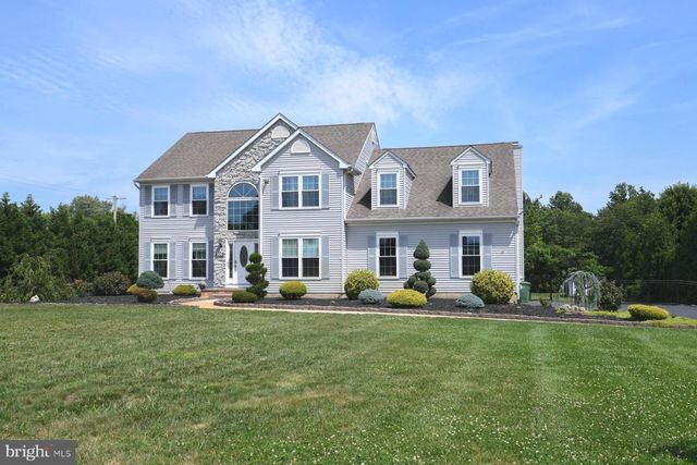 106 KIRSCHLING DR, Swedesboro, NJ 08085