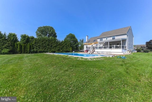 106 KIRSCHLING DR, Swedesboro, NJ 08085
