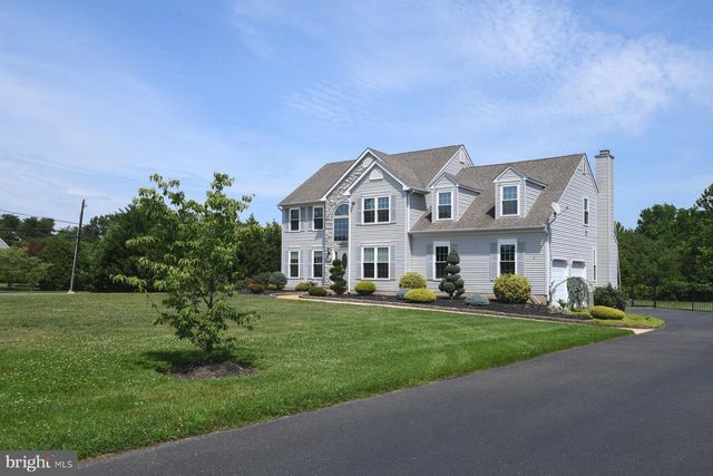 106 KIRSCHLING DR, Swedesboro, NJ 08085
