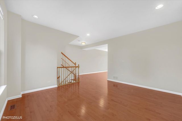 1717 Maple Avenue, Hanover Park, IL 60133