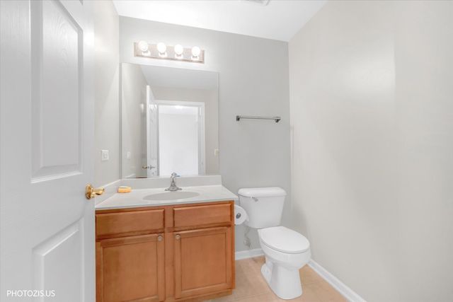 1717 Maple Avenue, Hanover Park, IL 60133