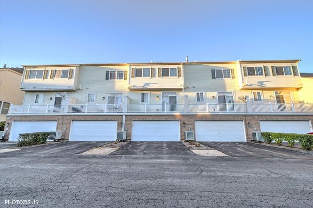 1717 Maple Avenue, Hanover Park, IL 60133