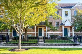 1717 Maple Avenue, Hanover Park, IL 60133