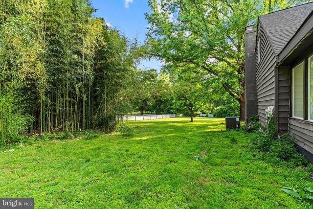 717 KENTLAND DR, Great Falls, VA 22066