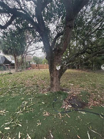1080 NW 121st St, North Miami, FL 33168