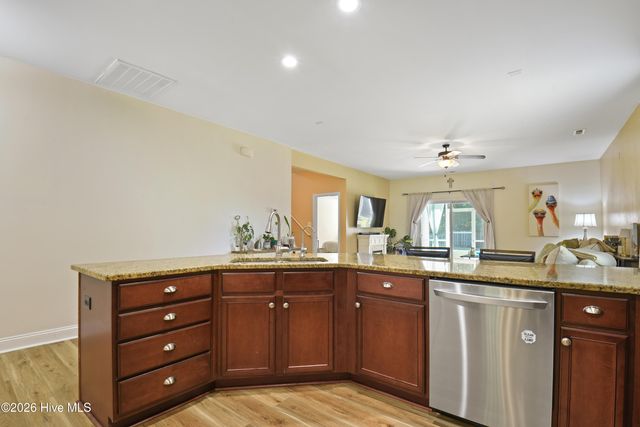 143 Cornel Lane, Hampstead, NC 28443