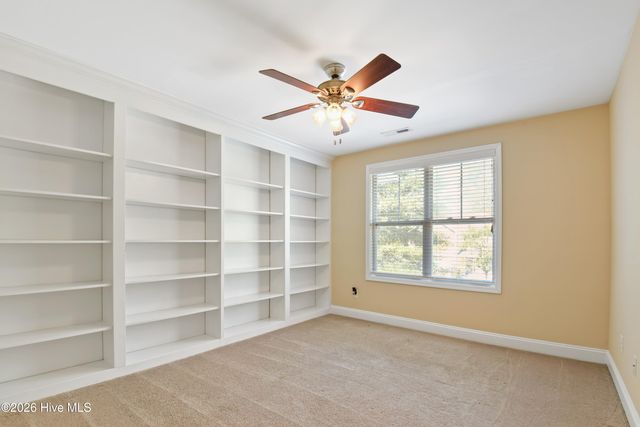 143 Cornel Lane, Hampstead, NC 28443