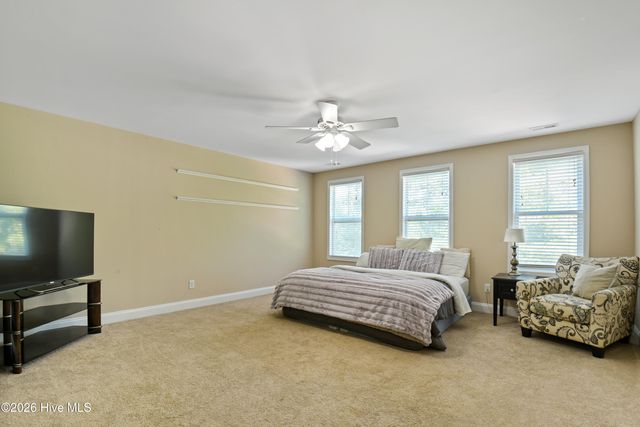 143 Cornel Lane, Hampstead, NC 28443