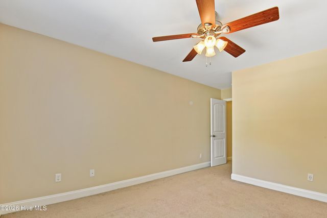 143 Cornel Lane, Hampstead, NC 28443