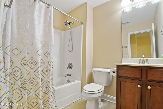 143 Cornel Lane, Hampstead, NC 28443