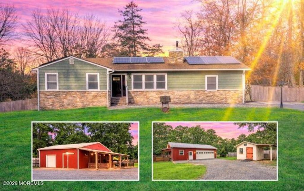 592 Whitecomb Avenue, Jackson, NJ 08527