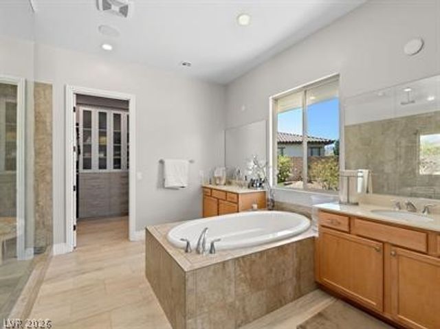 53 Cantabria Coast Street, Las Vegas, NV 89138