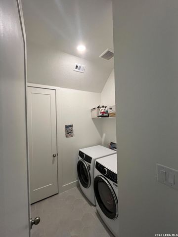 12372 Goulding, San Antonio, TX 78254