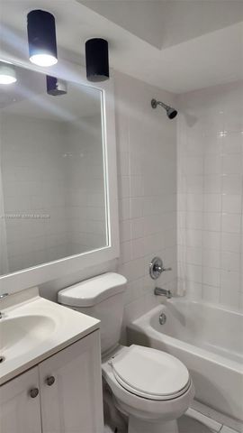 1365 Springside Dr 1365, Weston, FL 33326