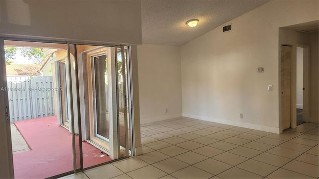 1365 Springside Dr 1365, Weston, FL 33326