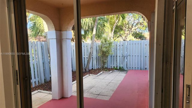 1365 Springside Dr 1365, Weston, FL 33326