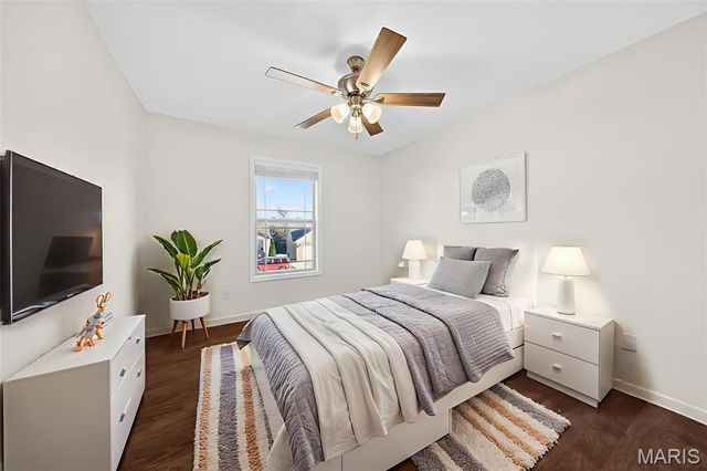 599 Crestfall Drive, Washington, MO 63090