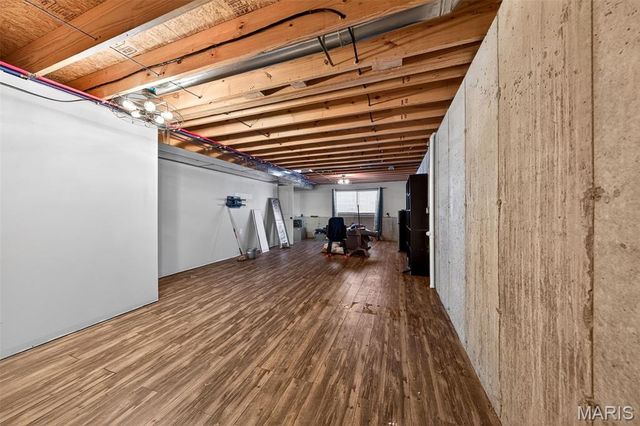 599 Crestfall Drive, Washington, MO 63090