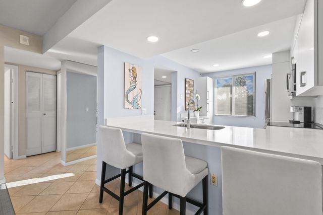 501 S Seas Drive 206, Jupiter, FL 33477