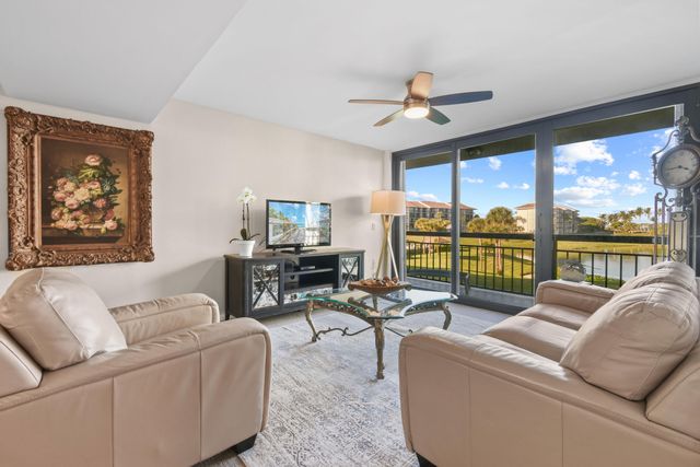 501 S Seas Drive 206, Jupiter, FL 33477