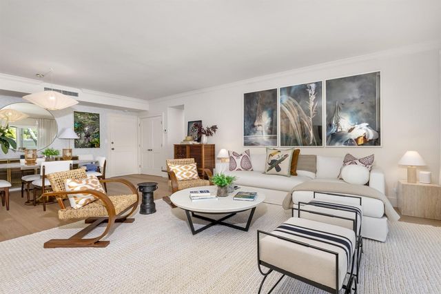 250 Bradley Place 307, Palm Beach, FL 33480