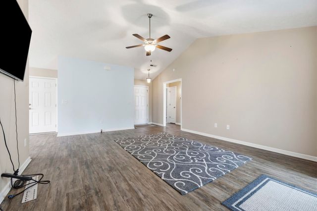 154 Heath Dr., Longs, SC 29568