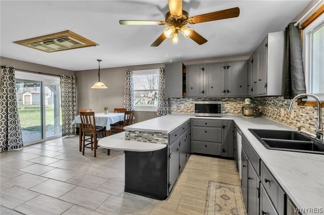 2981 Krueger Road, Wheatfield, NY 14120
