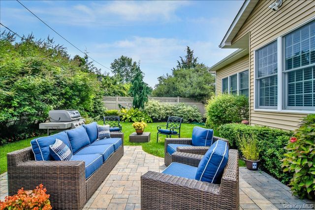 954 Glenridge Avenue, North Woodmere, NY 11581