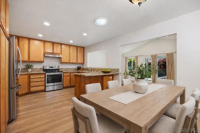 140 Five Crowns Way, Encinitas, CA 92024