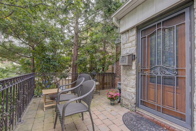 75-12 174th Street, Fresh Meadows, NY 11366