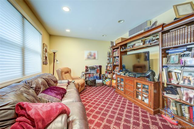 75-12 174th Street, Fresh Meadows, NY 11366