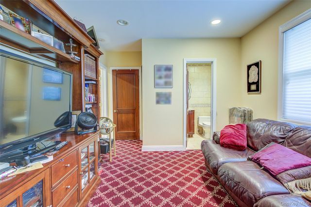 75-12 174th Street, Fresh Meadows, NY 11366