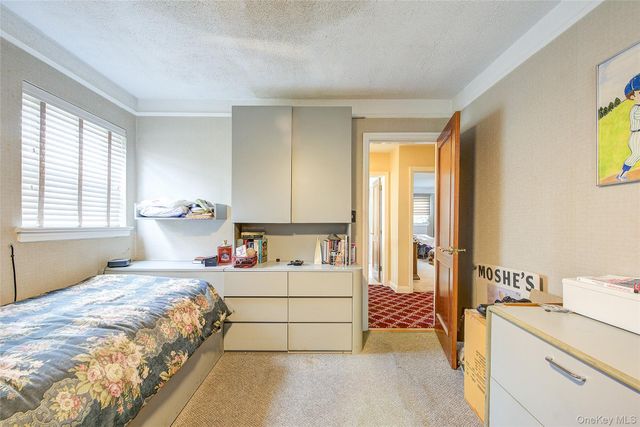 75-12 174th Street, Fresh Meadows, NY 11366