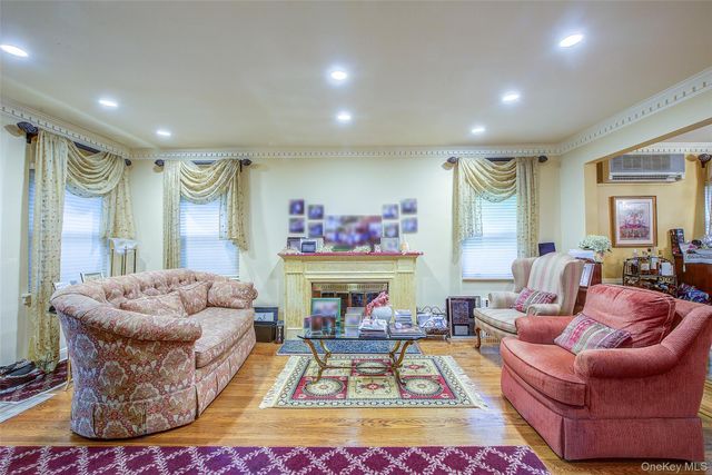 75-12 174th Street, Fresh Meadows, NY 11366