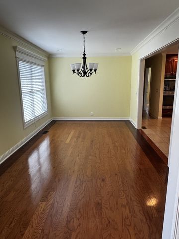 152 Fairways Dr, Hendersonville, TN 37075