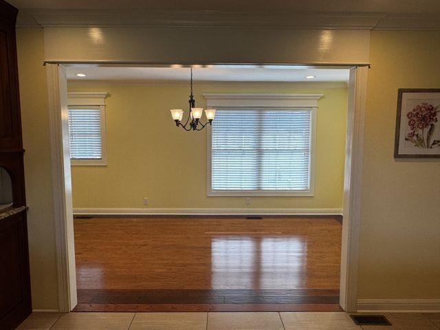 152 Fairways Dr, Hendersonville, TN 37075