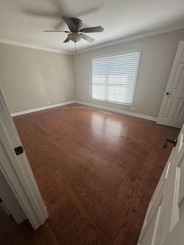 152 Fairways Dr, Hendersonville, TN 37075