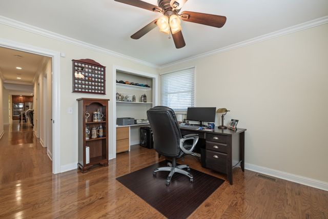 152 Fairways Dr, Hendersonville, TN 37075