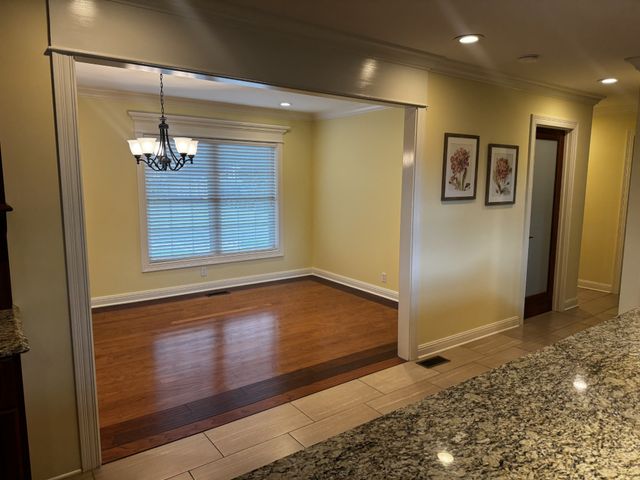 152 Fairways Dr, Hendersonville, TN 37075