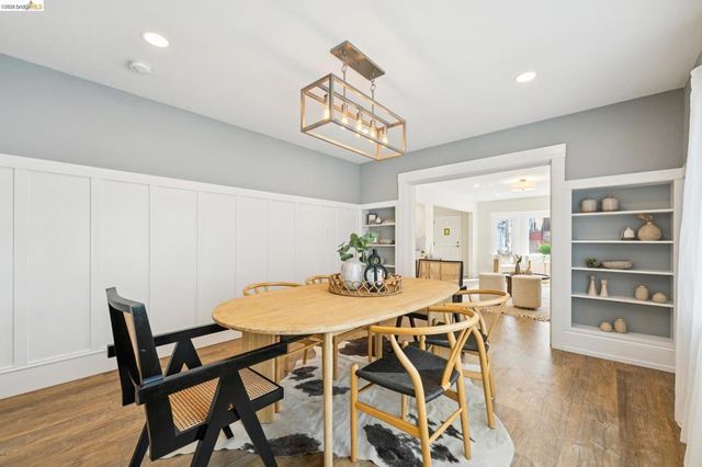 2726 Wallace St, Berkeley, CA 94702