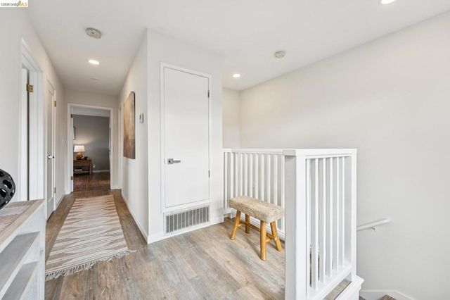 2726 Wallace St, Berkeley, CA 94702
