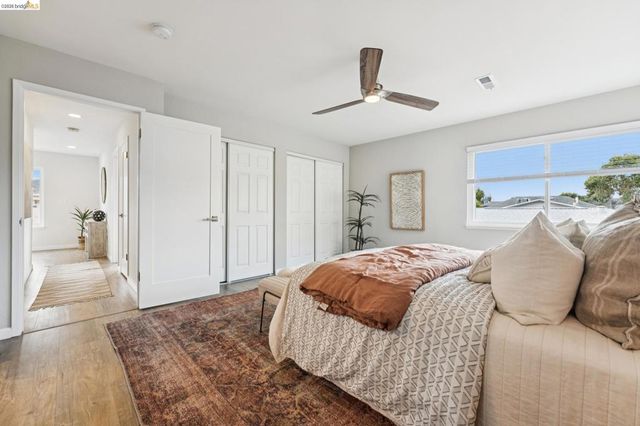 2726 Wallace St, Berkeley, CA 94702