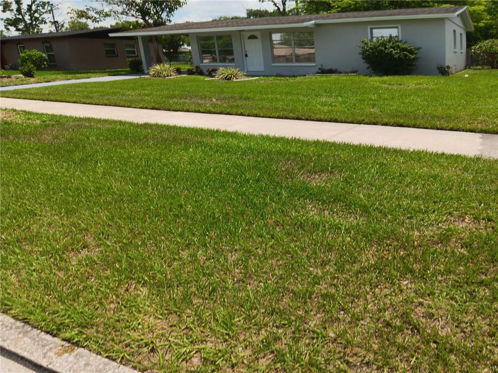 2103 MANTILLA AVENUE, Orlando, FL 32811